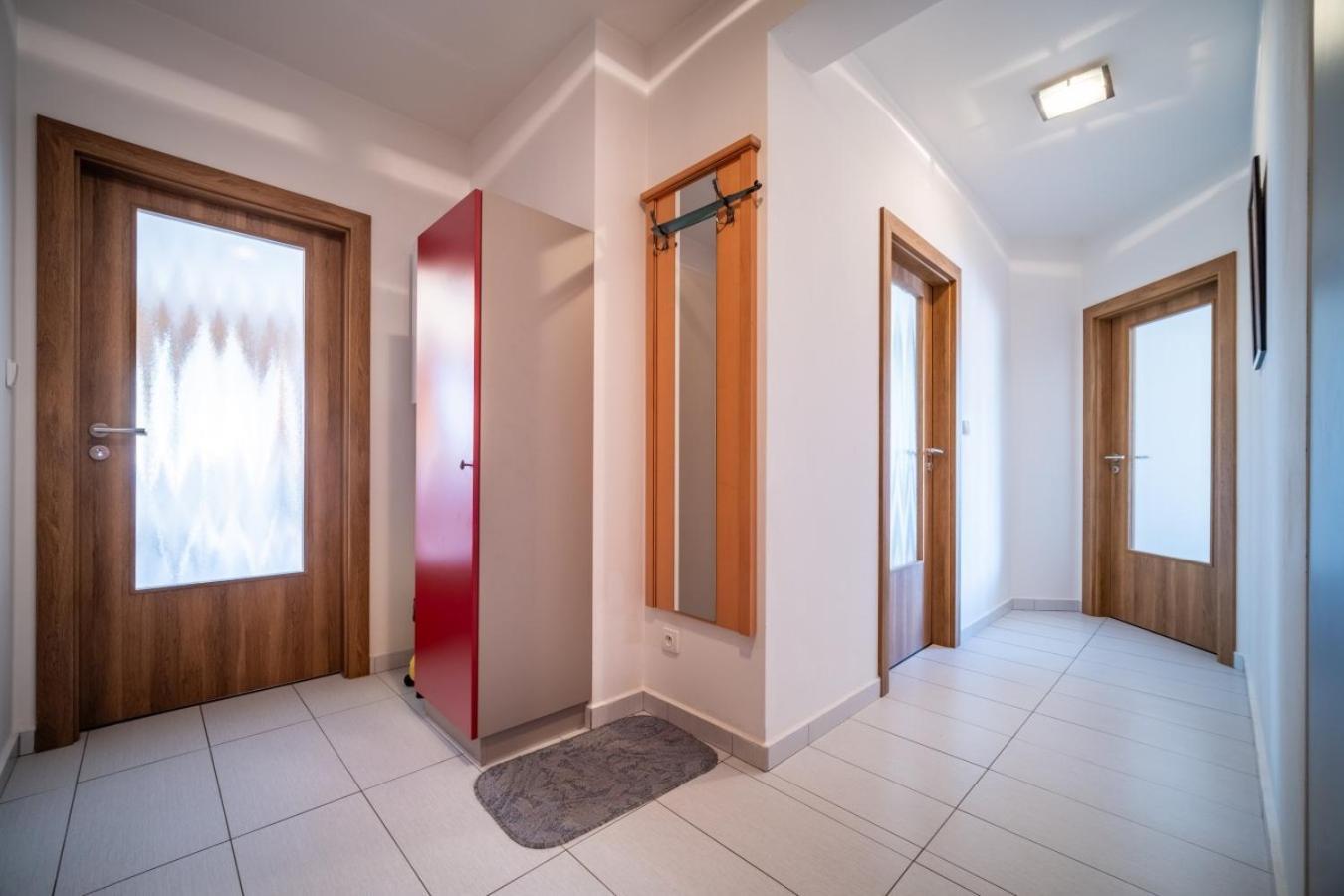 Apartment Riviera 510-22 Lipno Home リプノ・ナト・ヴルタヴォウ エクステリア 写真